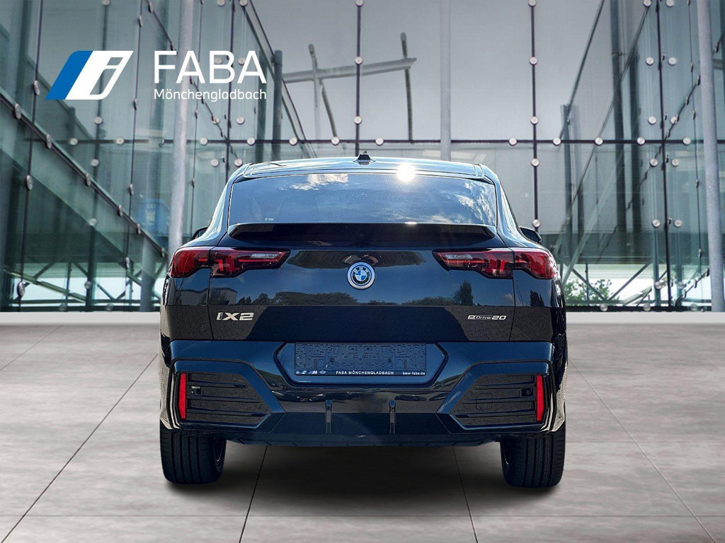 BMW iX2