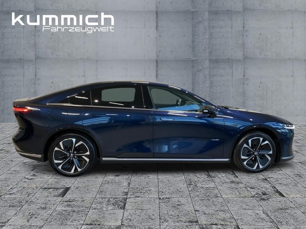 Mazda 6e