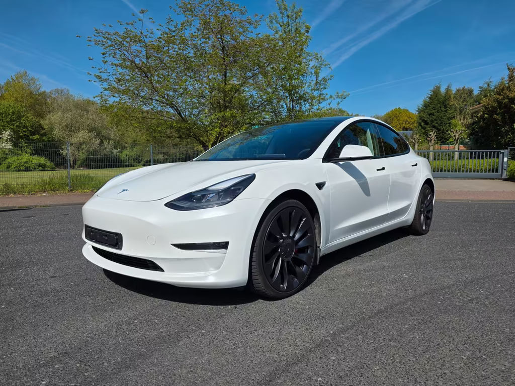 Tesla Model 3 Performance Dual Motor AWD