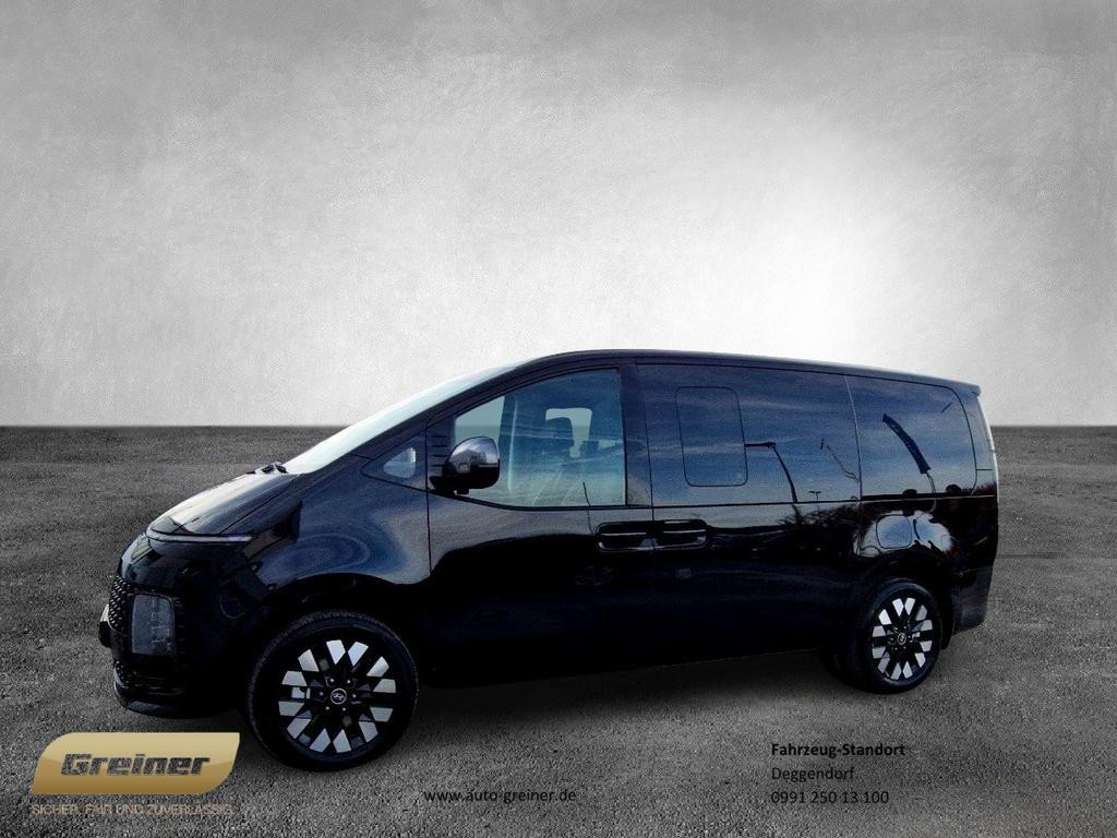 Hyundai Staria Signature