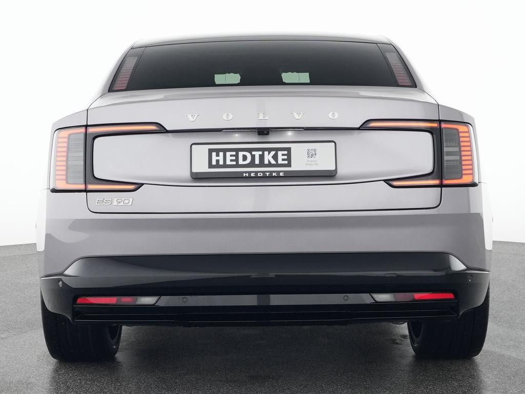 Volvo ES90