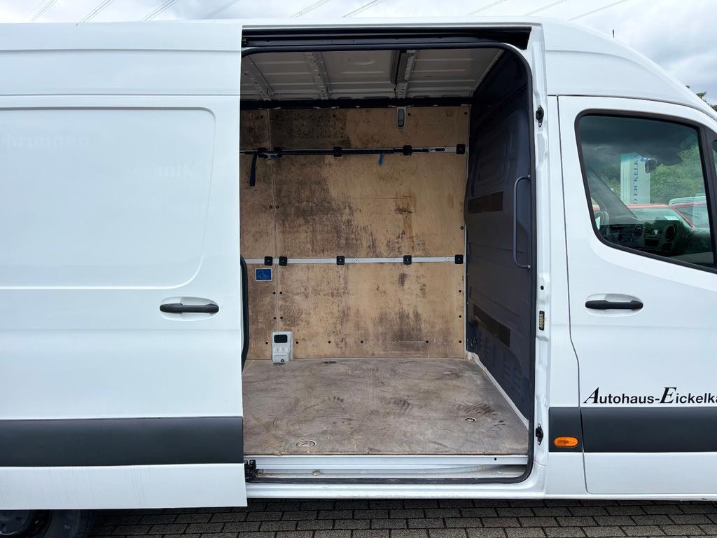 Mercedes-Benz eSprinter
