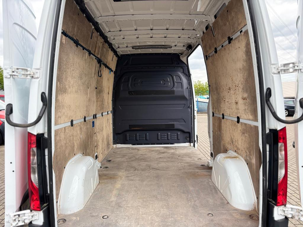 Mercedes-Benz eSprinter