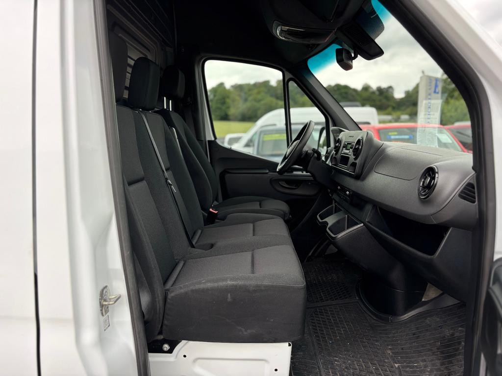 Mercedes-Benz eSprinter