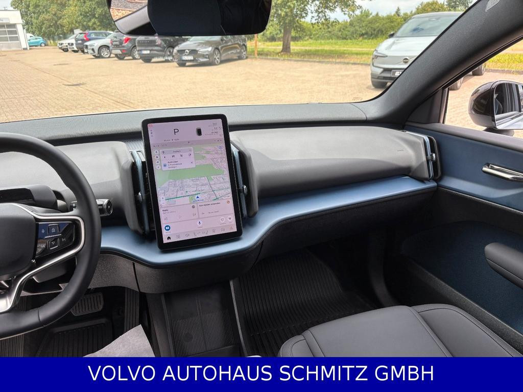 Volvo EX30