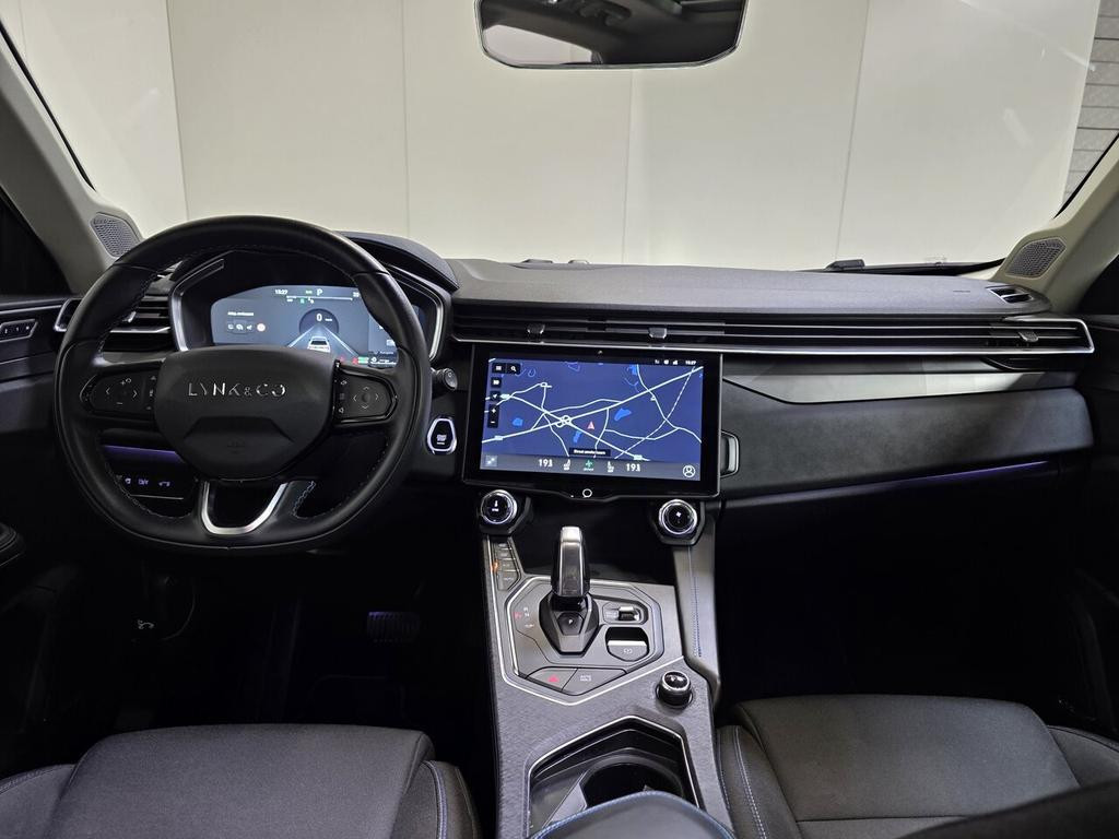 Lynk&Co 01