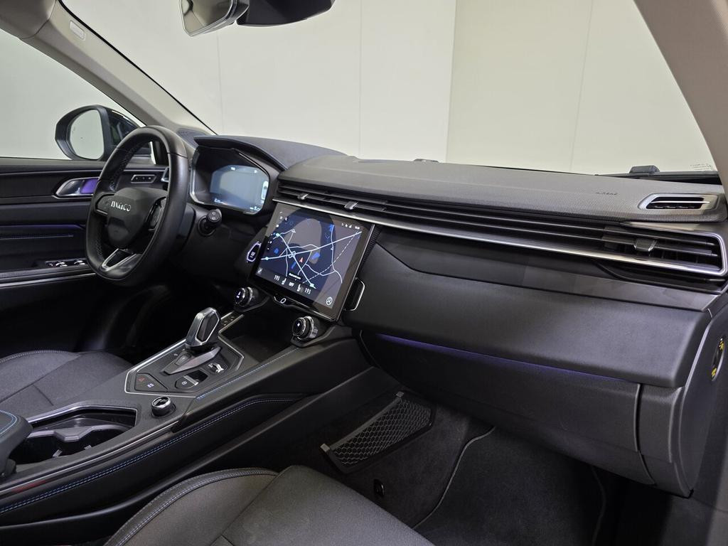 Lynk&Co 01