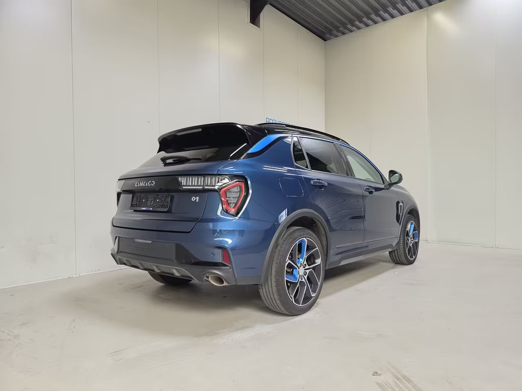 Lynk&Co 01