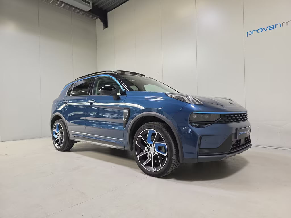 Lynk&Co 01