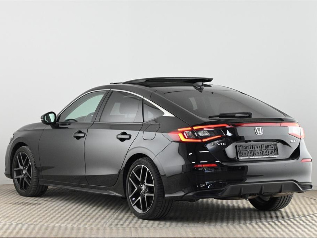 Honda Civic Advance e:HEV