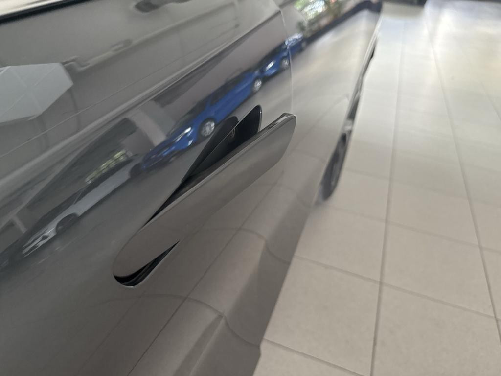 Mazda 6e