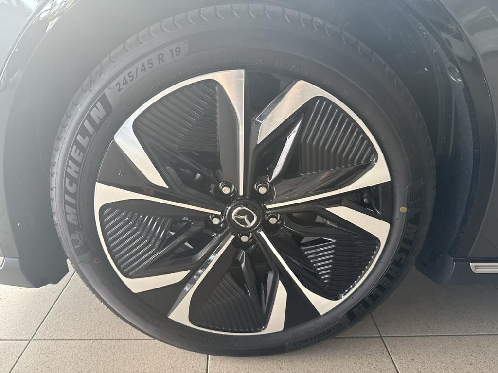 Mazda 6e