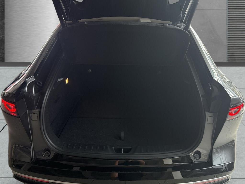 Mazda 6e