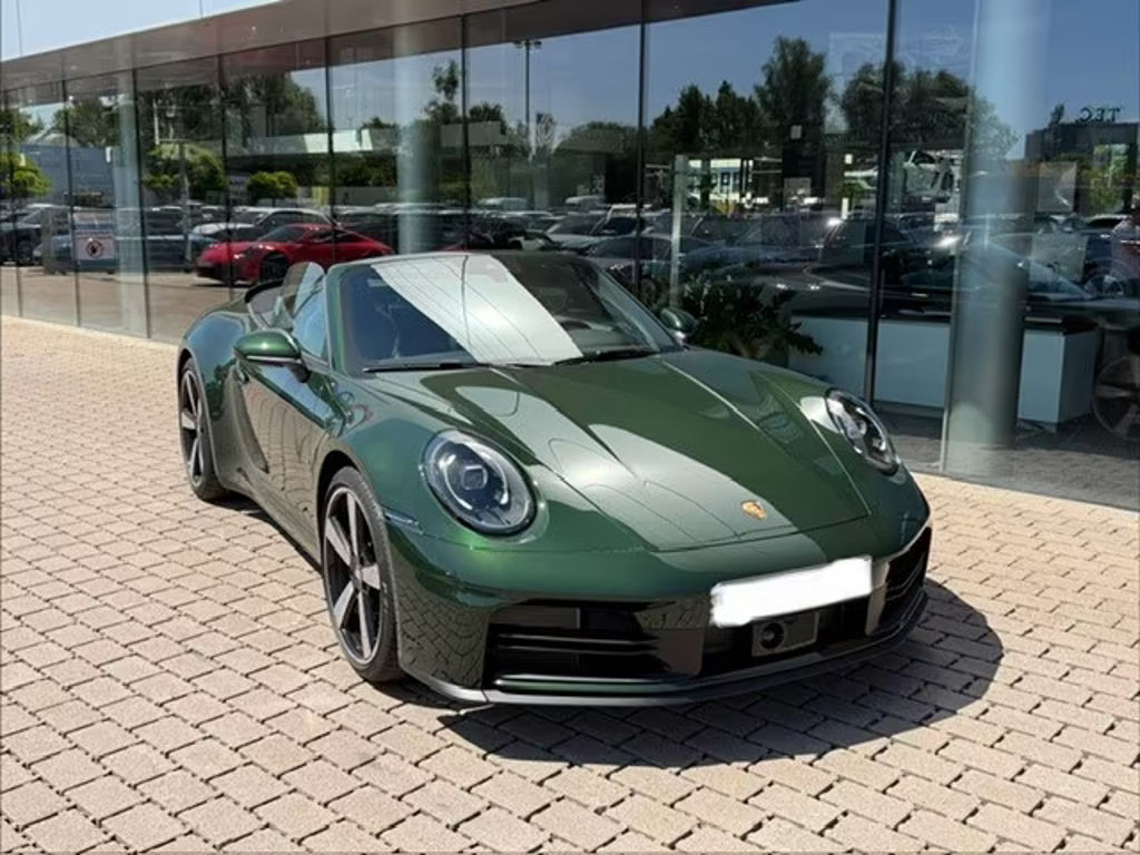 Porsche 911 992 Carrera Cabriolet