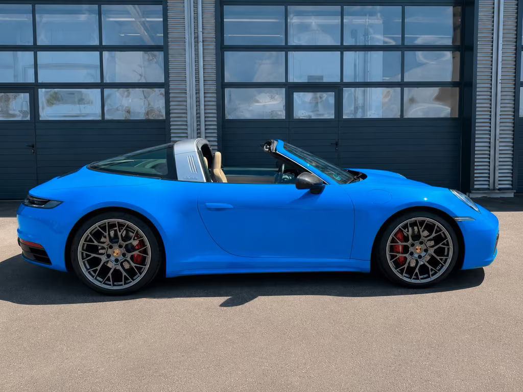 Porsche 911 4S 992 Cabriolet Targa