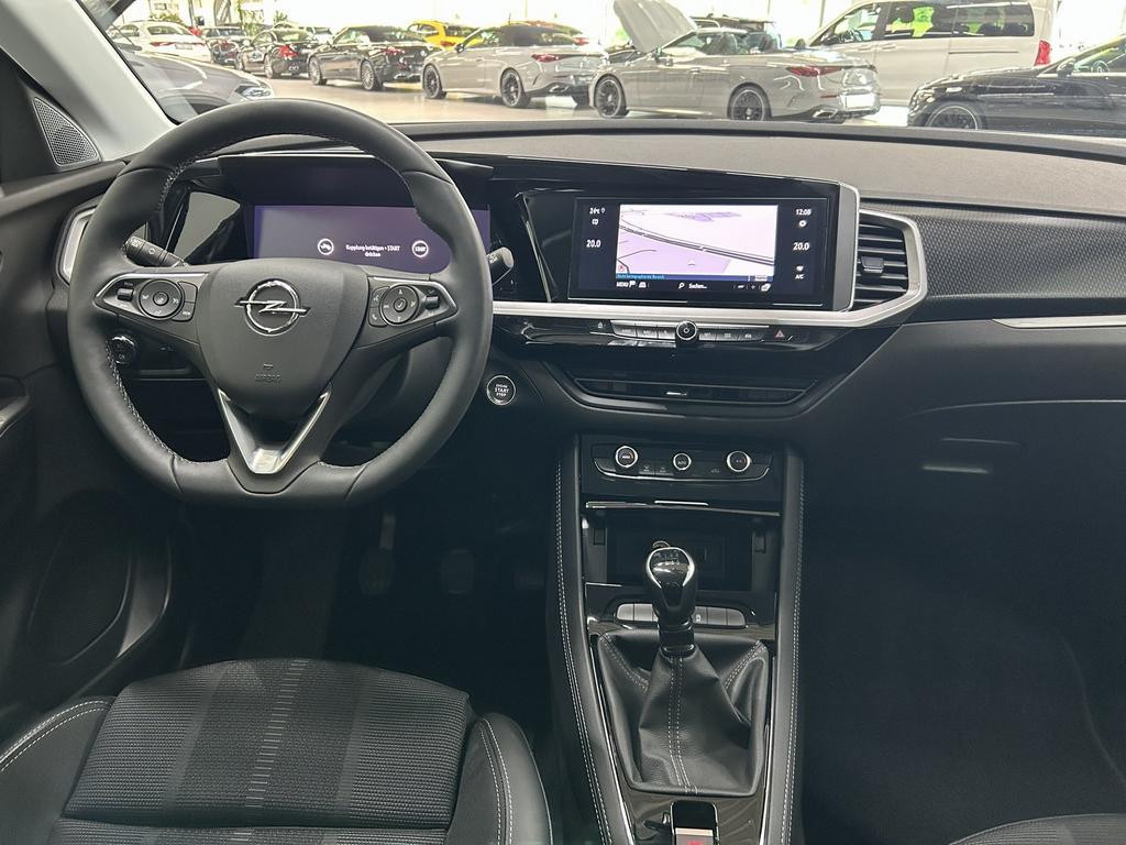 Opel Grandland