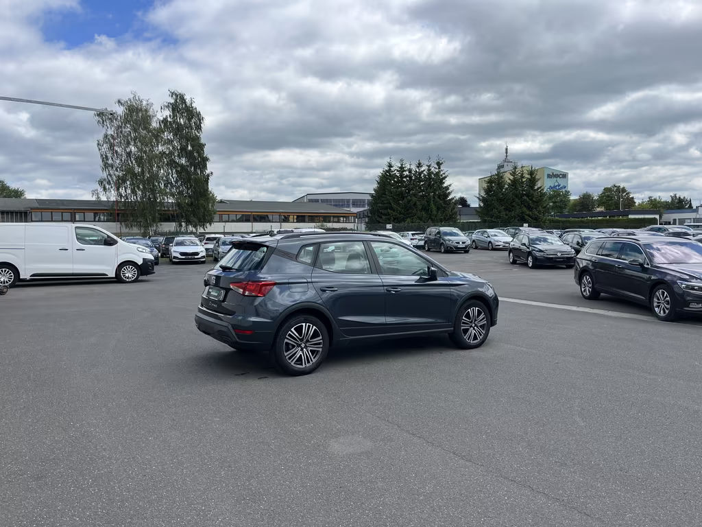 Seat Arona