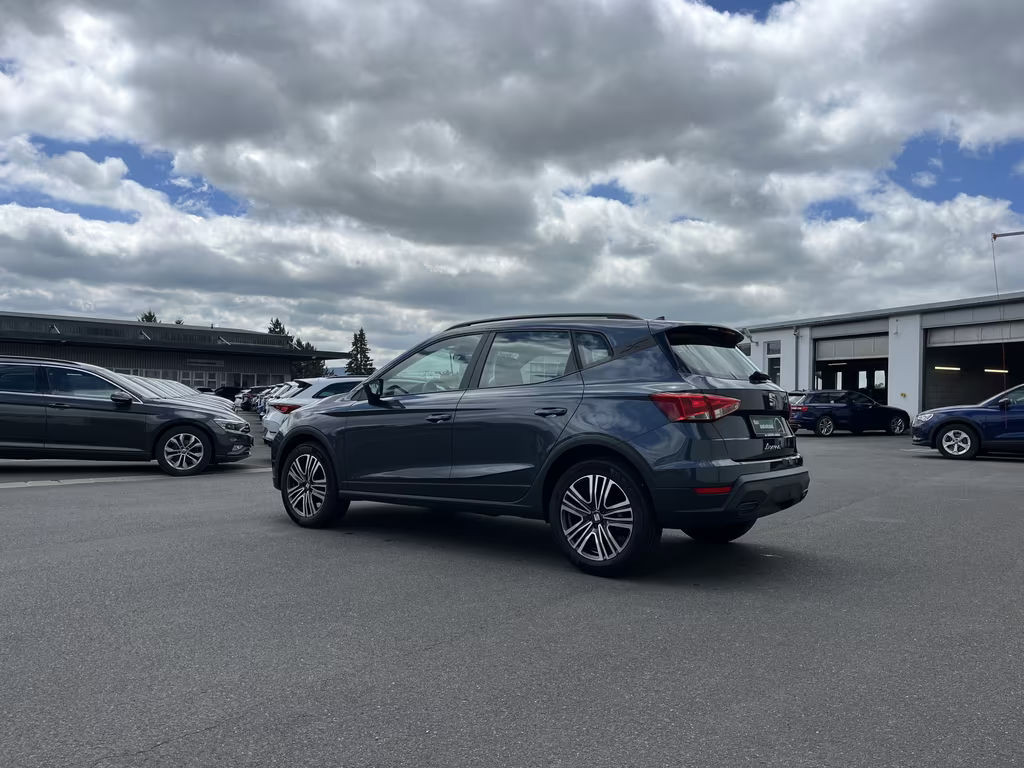 Seat Arona