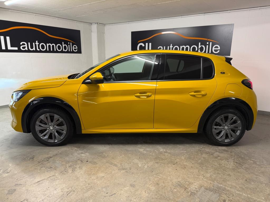 Peugeot e-208