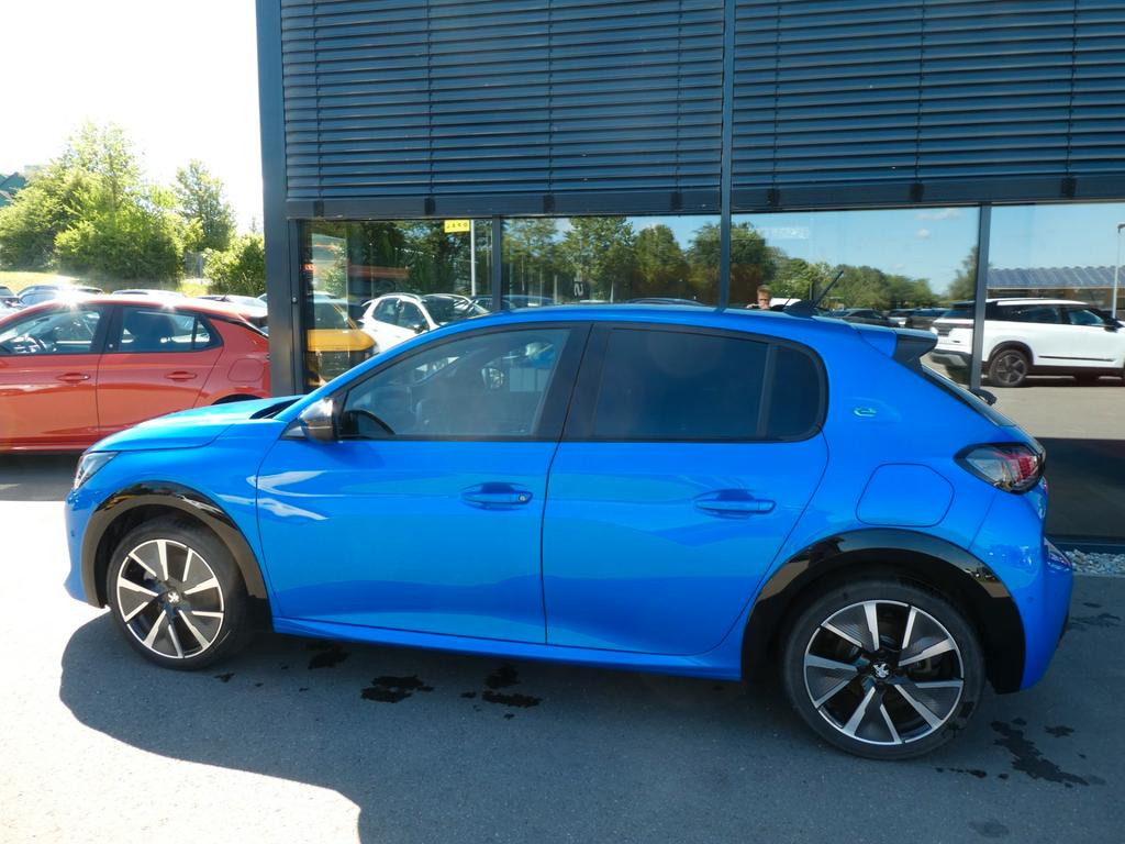 Peugeot e-208