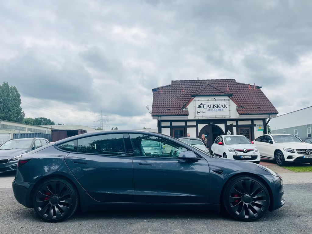 Tesla Model 3 Performance Dual Motor AWD