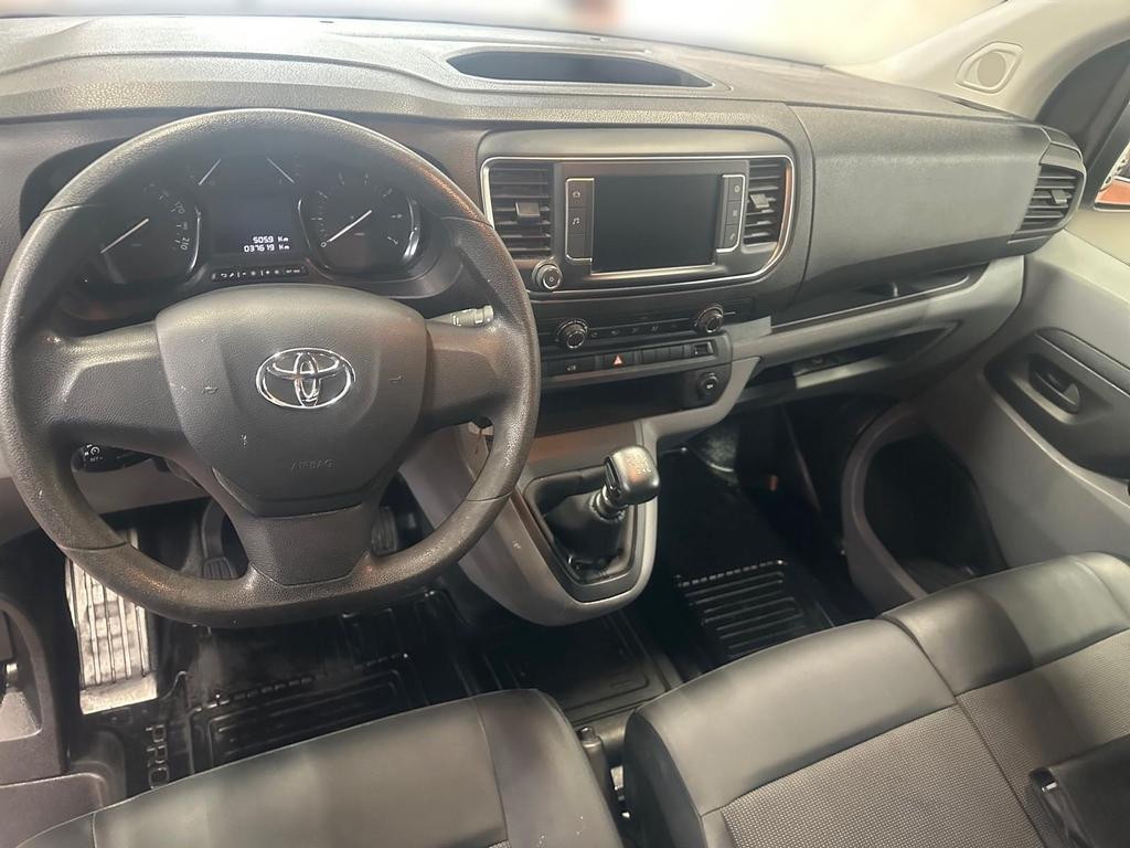 Toyota Proace (Verso)