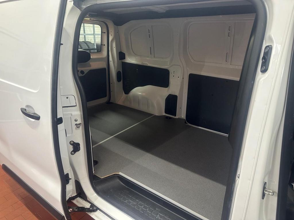 Toyota Proace (Verso)