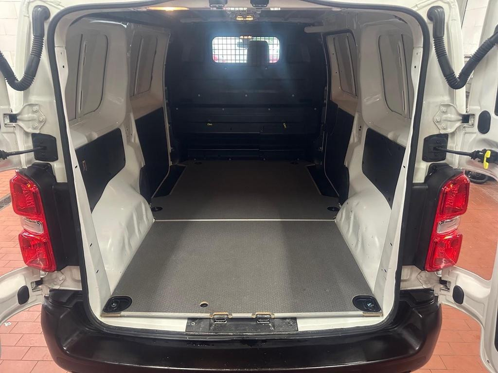 Toyota Proace (Verso)