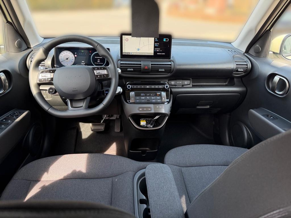 Hyundai INSTER