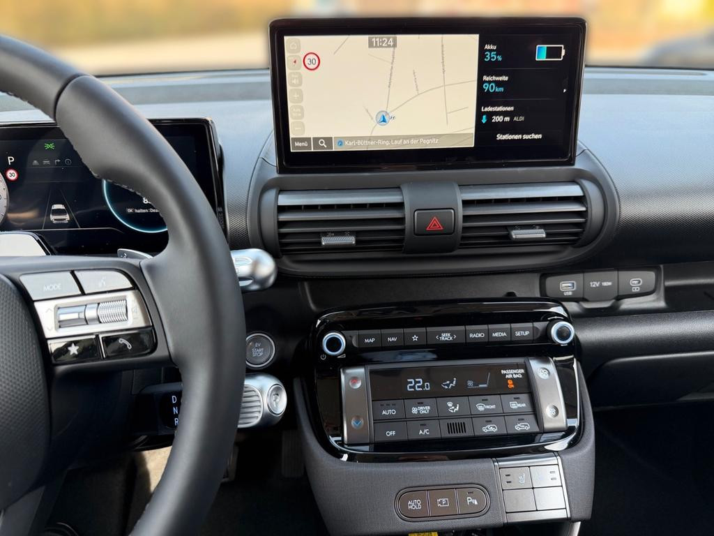 Hyundai INSTER