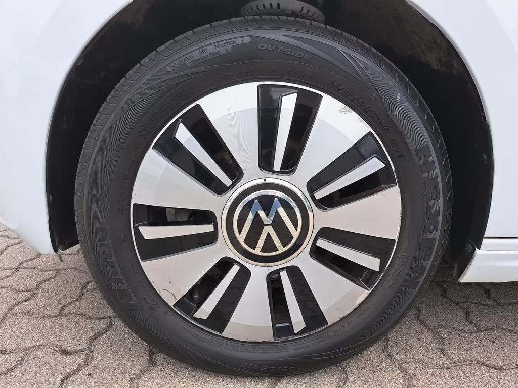 Volkswagen e-up!