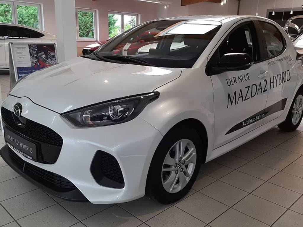 Mazda 2 1.5L Hybrid VVT-i Center-Line