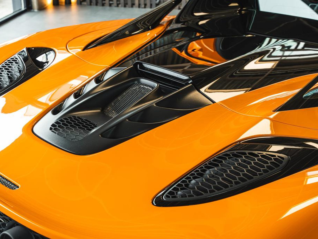 McLaren Artura