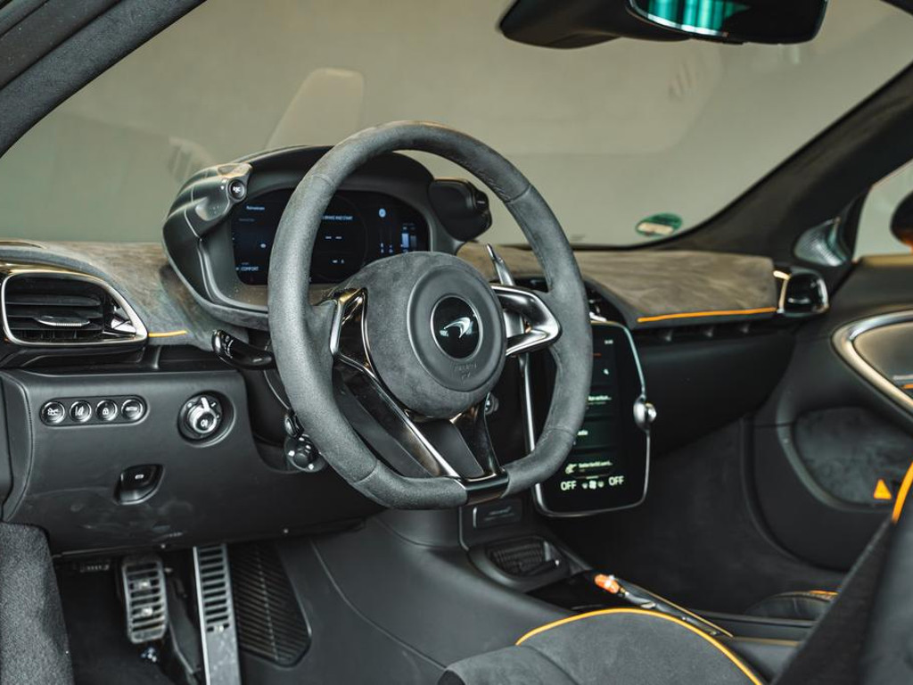 McLaren Artura