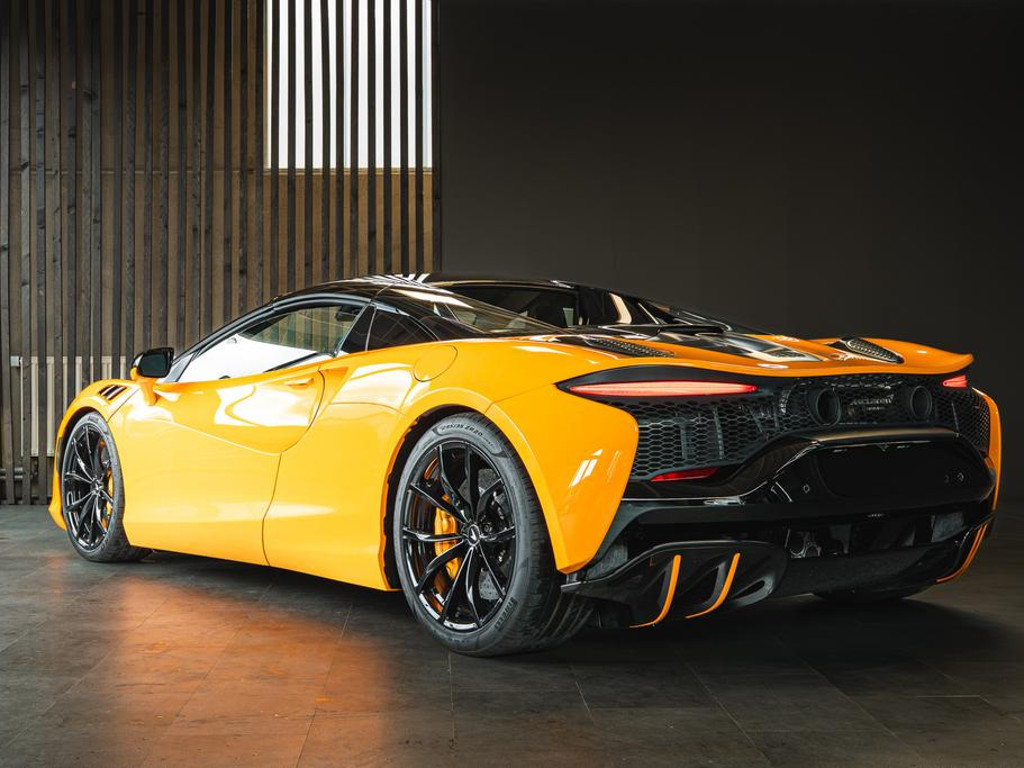 McLaren Artura