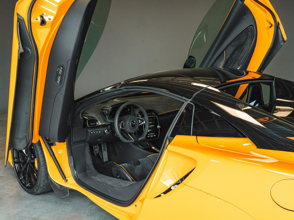 McLaren Artura