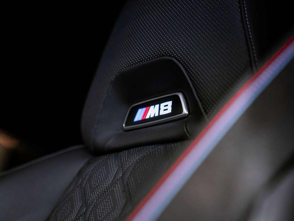 BMW M8