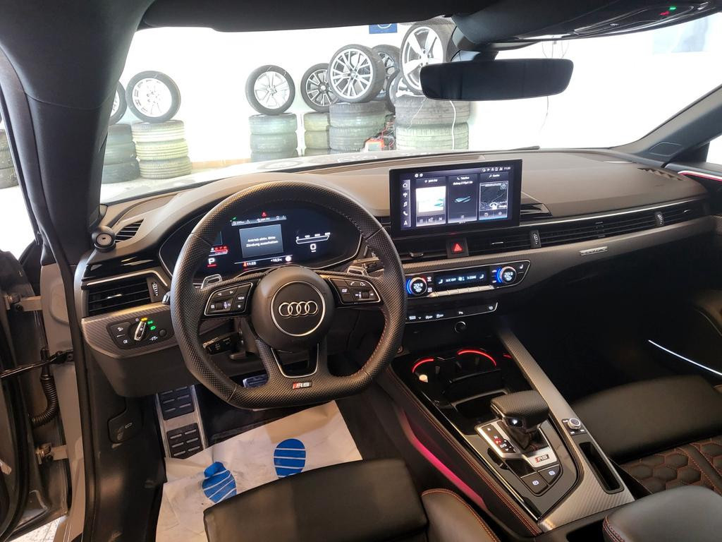 Audi RS5