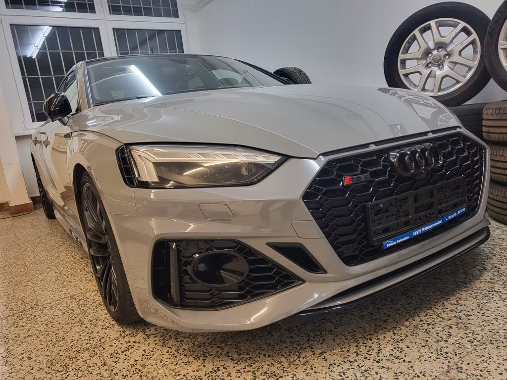 Audi RS5