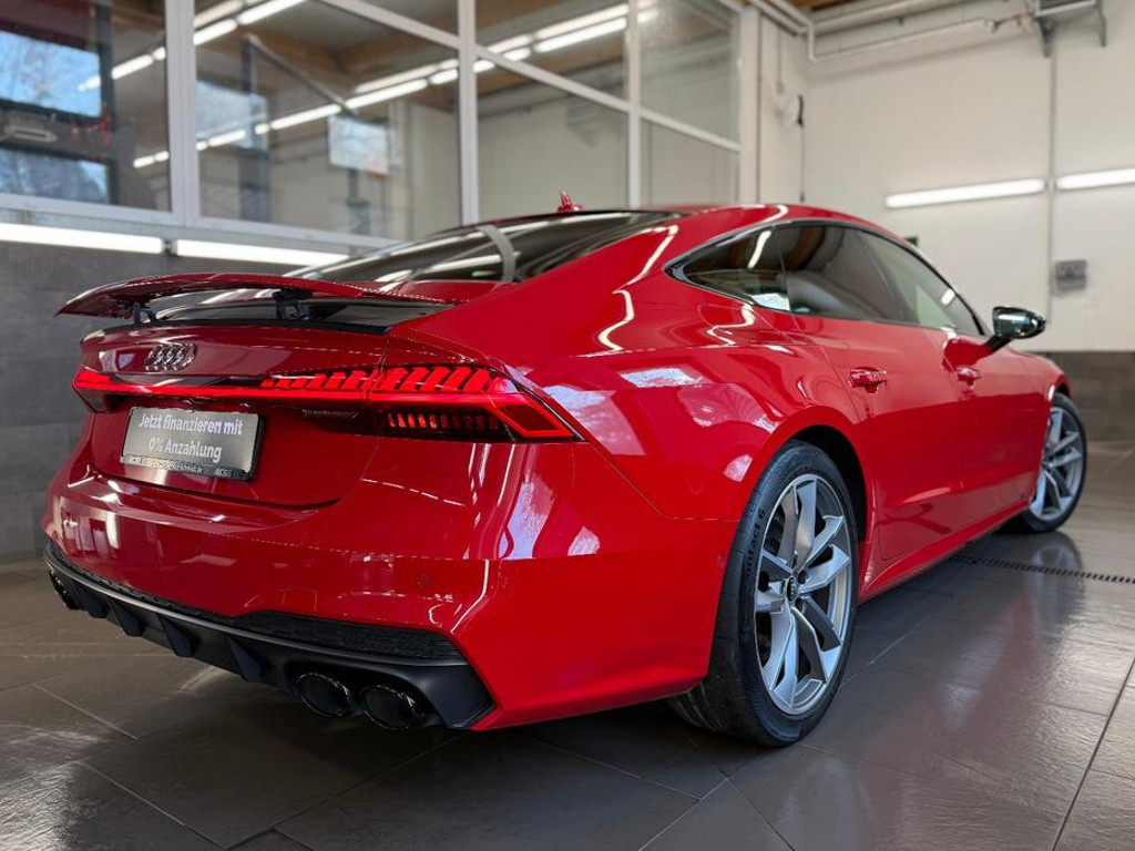 Audi S7