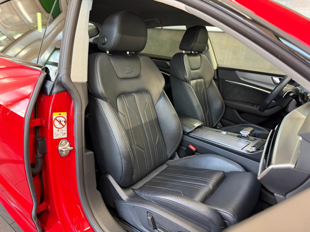 Audi S7