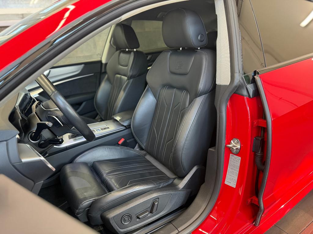 Audi S7