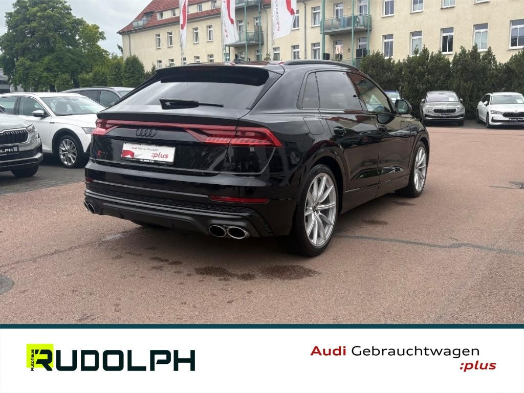 Audi SQ8