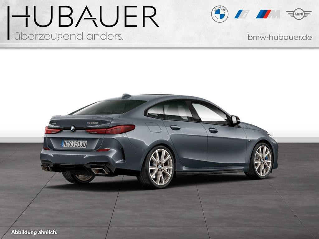 BMW M235