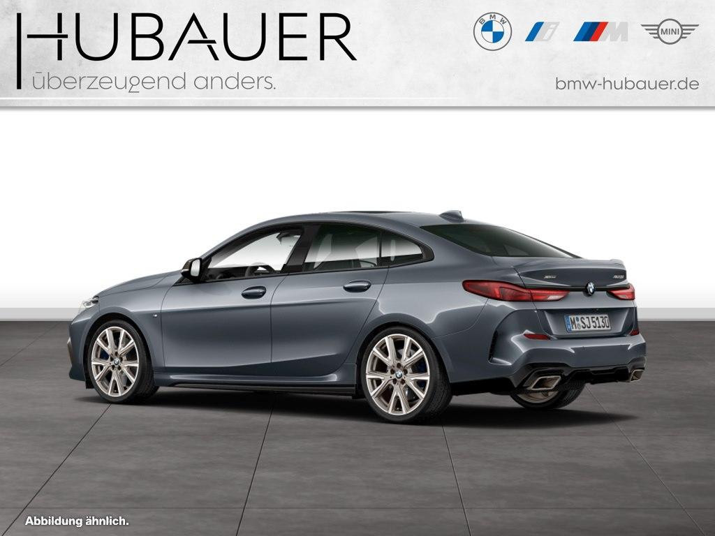 BMW M235