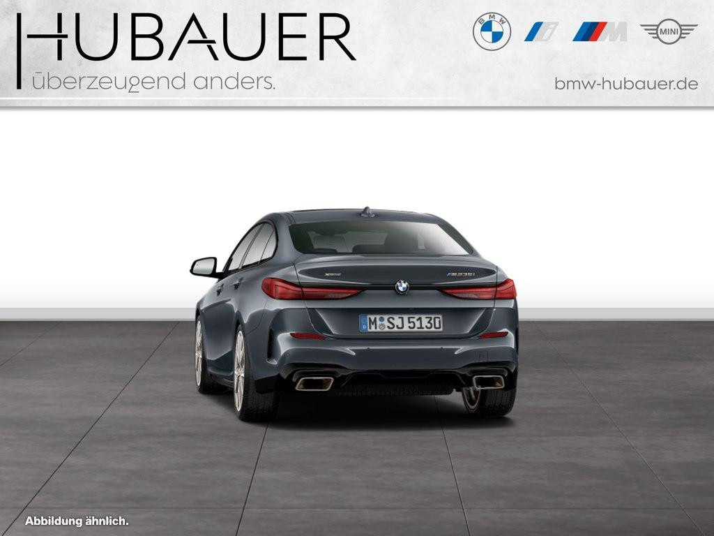 BMW M235