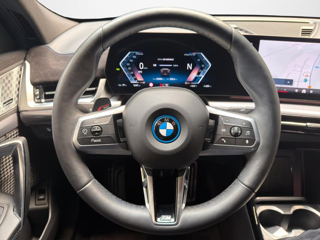 BMW iX2