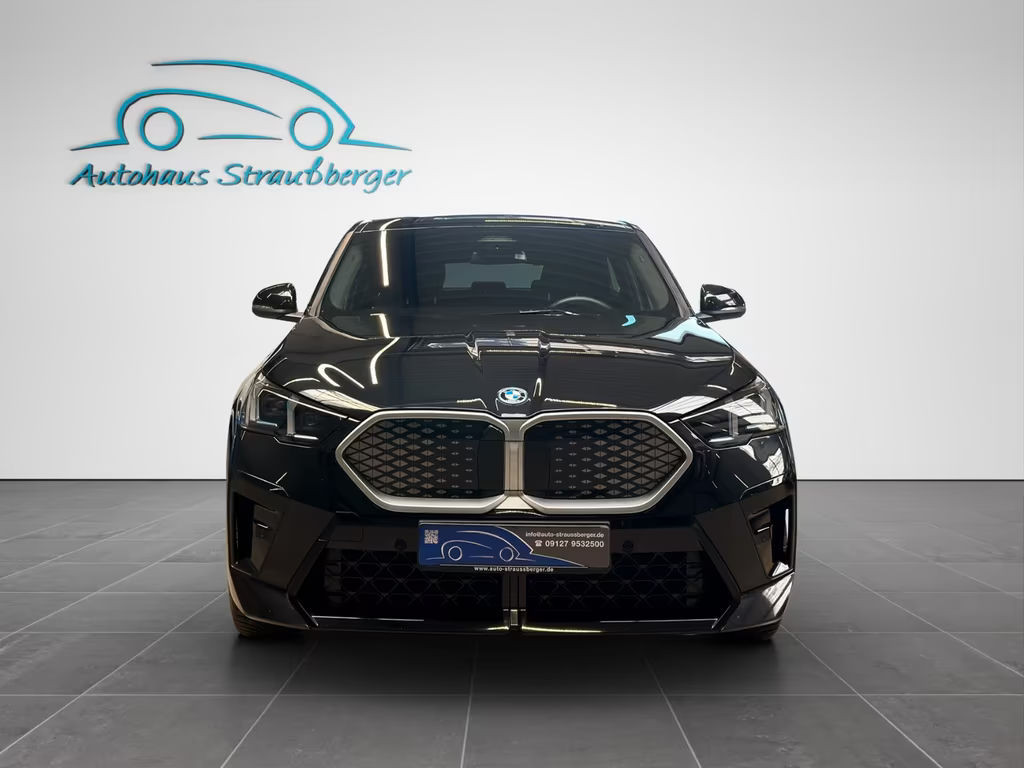 BMW iX2
