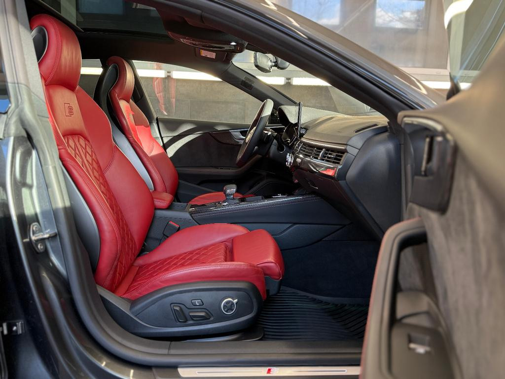 Audi S5