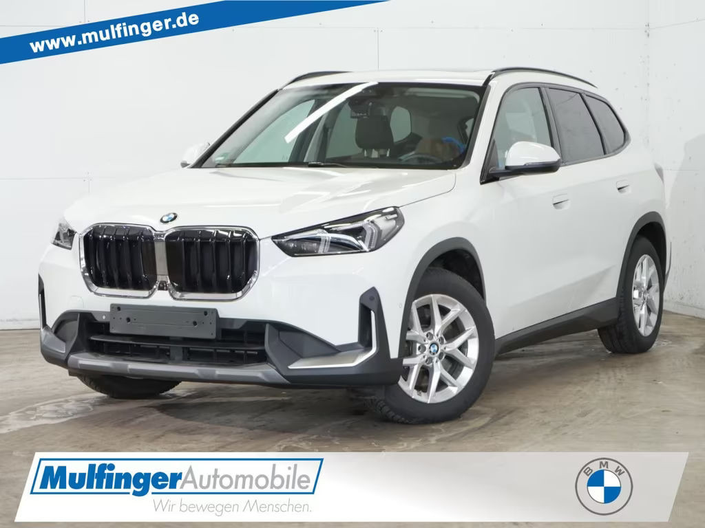 BMW X1 x23d AktivS.HUD ACC PanoD.SurView.Massage AHK